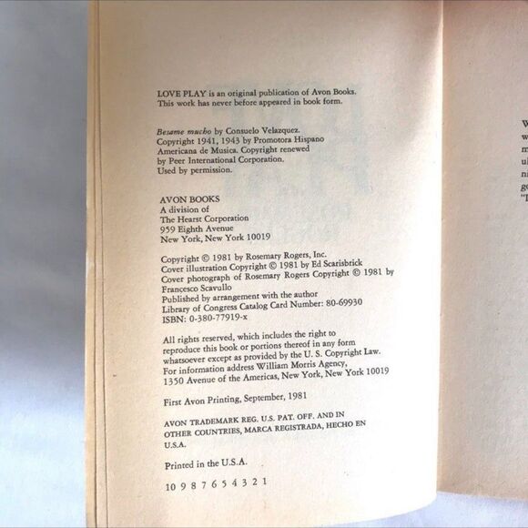 Rosemary Rogers PB Books | Love Play | The Crowd Pleasers bundle 2 Vtg romance - Picture 5 of 8